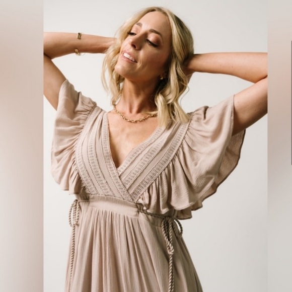 Baltic Born Jennifer Deep V Maxi Dress - Picture 5 of 10